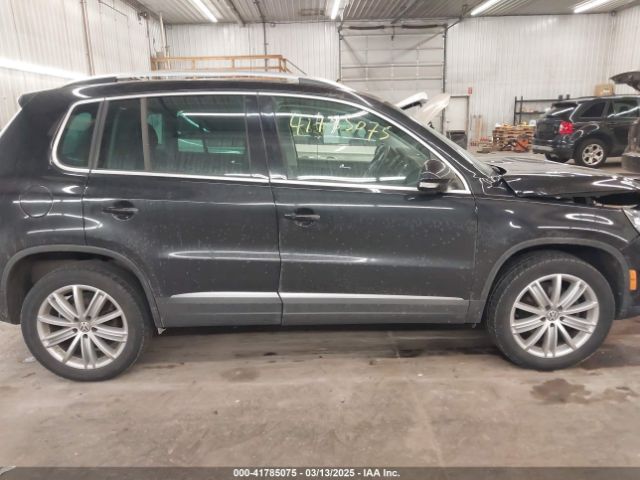 WVGAV7AX4GW552677 Volkswagen TIGUAN SE