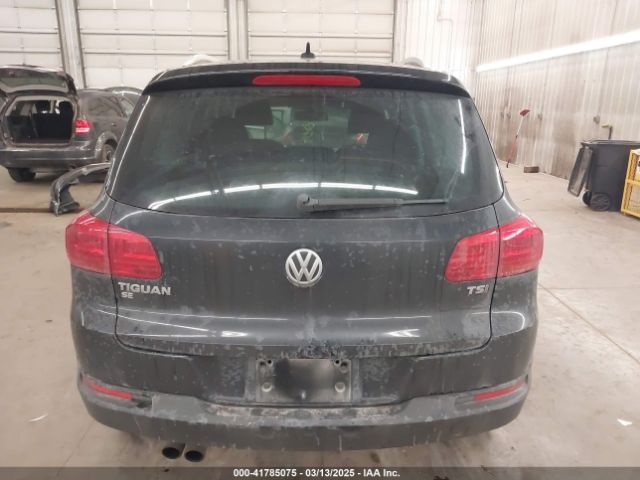 WVGAV7AX4GW552677 Volkswagen TIGUAN SE