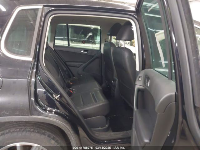 WVGAV7AX4GW552677 Volkswagen TIGUAN SE