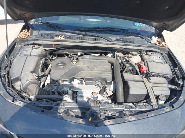 1G1ZD5STXJF222116 Chevrolet MALIBU LT