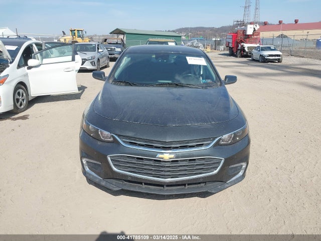 1G1ZD5STXJF222116 Chevrolet MALIBU LT