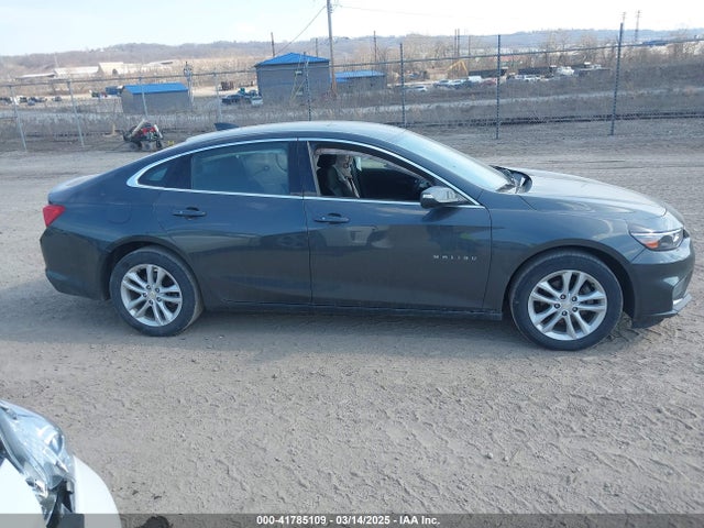 1G1ZD5STXJF222116 Chevrolet MALIBU LT