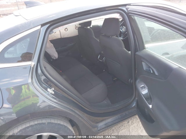 1G1ZD5STXJF222116 Chevrolet MALIBU LT