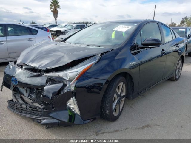 JTDKARFU7G3518989 Toyota Prius Three Touring