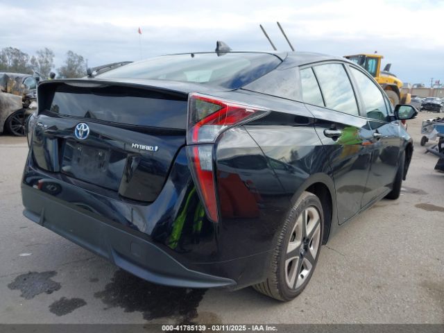 JTDKARFU7G3518989 Toyota Prius Three Touring