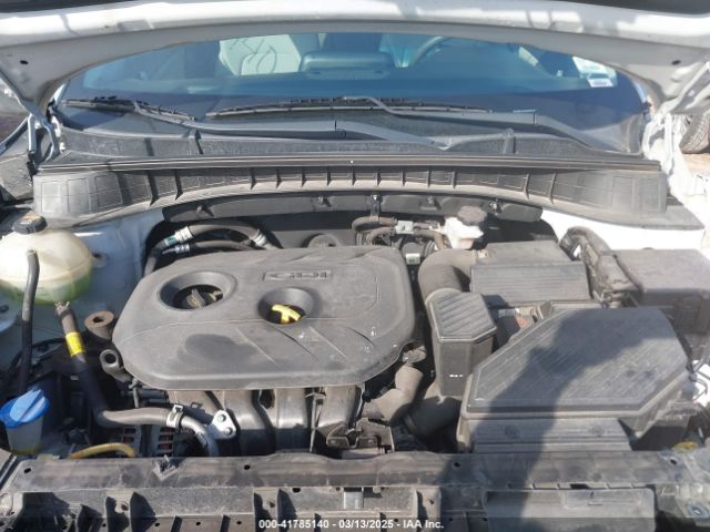 KM8J23A49KU949216 Hyundai TUCSON SE