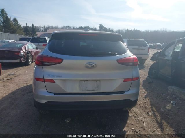 KM8J23A49KU949216 Hyundai TUCSON SE