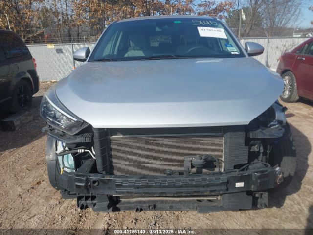 KM8J23A49KU949216 Hyundai TUCSON SE