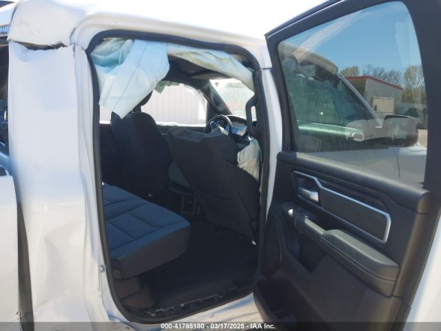2024 RAM 1500 1C6RRFFG9RN110878 Photo 7