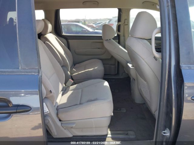 KNDMB5C1XF6040640 KIA SEDONA LX