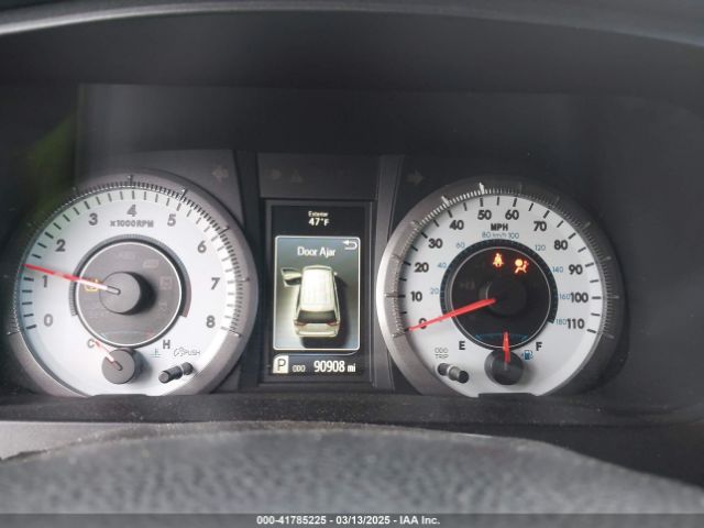 5TDXZ3DCXHS770659 Toyota Sienna Se 8 Passenger