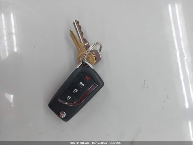 JTNB11HK2J3031246 Toyota CAMRY LE