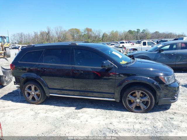 3C4PDCGG8HT625798 Dodge Journey Crossroad Plus