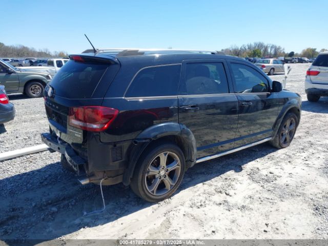 3C4PDCGG8HT625798 Dodge Journey Crossroad Plus