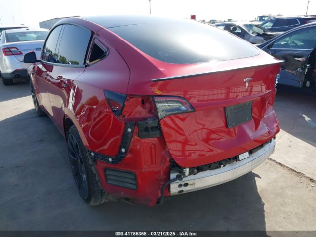 2022 TESLA MODEL Y 7SAYGDEF0NF518740 Photo 2