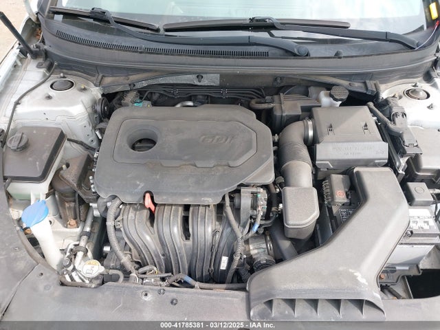 5NPE24AF1JH711124 Hyundai SONATA SE
