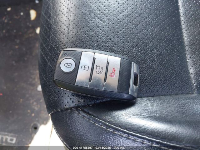 5XYPGDA36HG267353 KIA Sorento 2.4l Lx