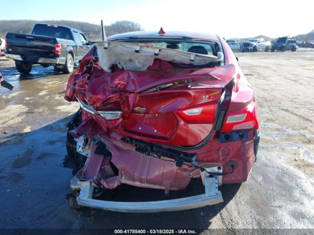 1G1ZD5ST1JF165398 Chevrolet MALIBU LT