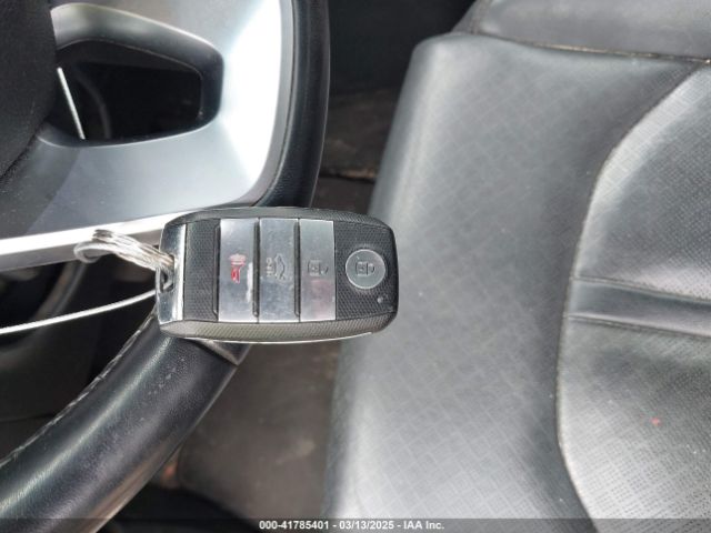 2020 KIA OPTIMA 5XXGT4L3XLG426817 Photo 10