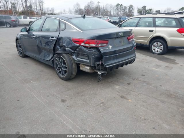 2020 KIA OPTIMA 5XXGT4L3XLG426817 Photo 2
