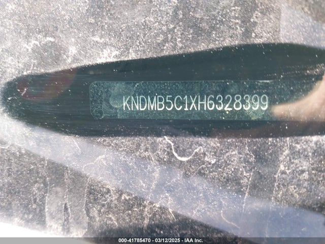 KIA SEDONA LX 2017 KNDMB5C1XH6328399 Image 9