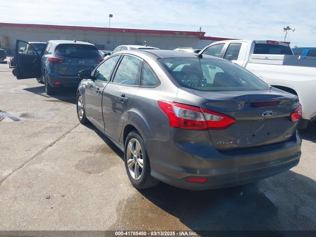 1FADP3F20EL116060 Ford FOCUS SE