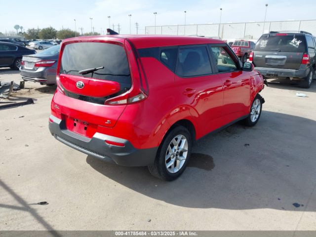 KNDJ23AU2M7774751 KIA SOUL S