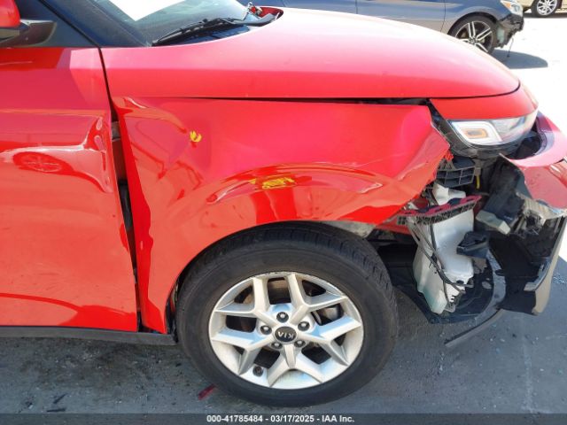 KNDJ23AU2M7774751 KIA SOUL S