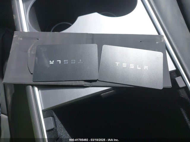 2025 TESLA MODEL Y 7SAYGDEE3SA359986 Photo 10