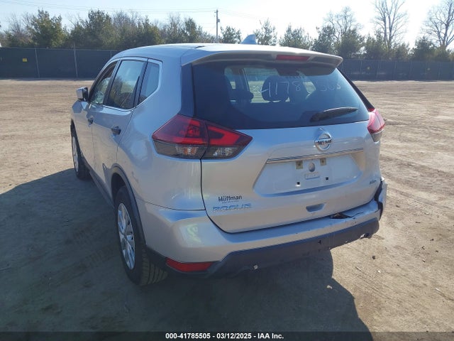 Nissan ROGUE S 2018 KNMAT2MV1JP525946 Image 3