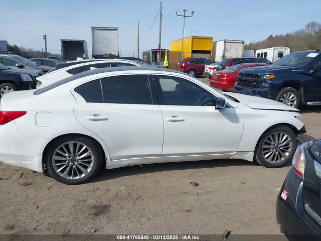 JN1BV7ARXEM692903 Infiniti Q50 Premium