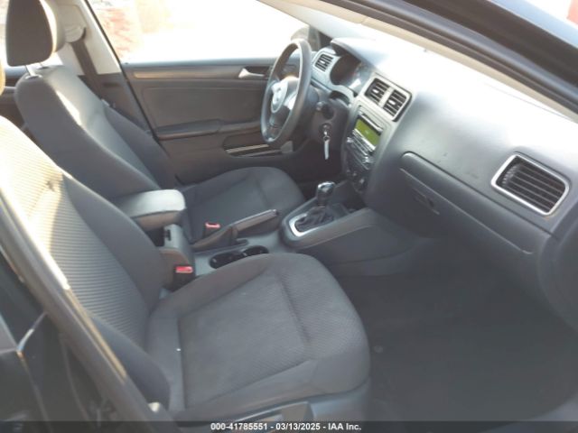 3VW2K7AJ8EM369094 Volkswagen Jetta 2.0l S