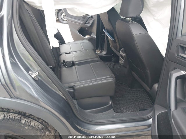 3VV2B7AX0KM186146 Volkswagen Tiguan