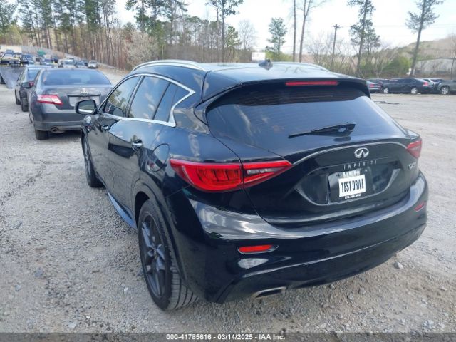 SJKCH5CP2KA010406 Infiniti Qx30 Luxe