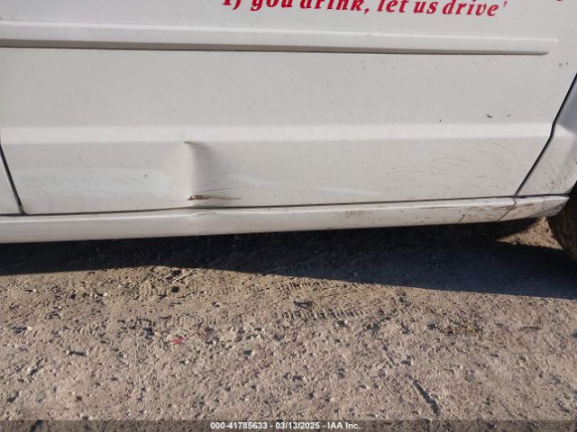 2C4RDGBG5HR586579 Dodge Grand Caravan Se Plus
