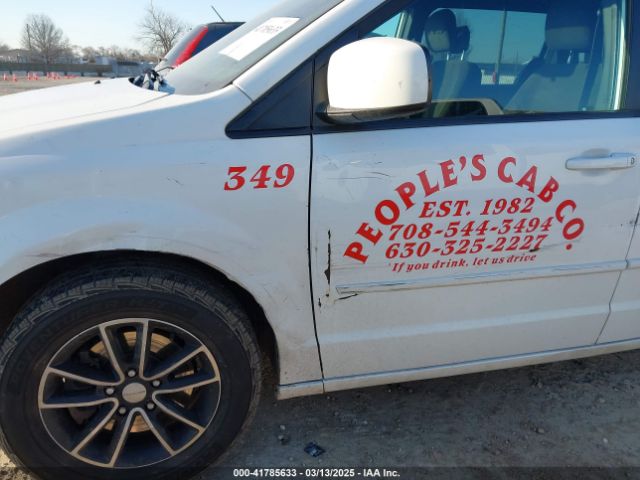 2C4RDGBG5HR586579 Dodge Grand Caravan Se Plus