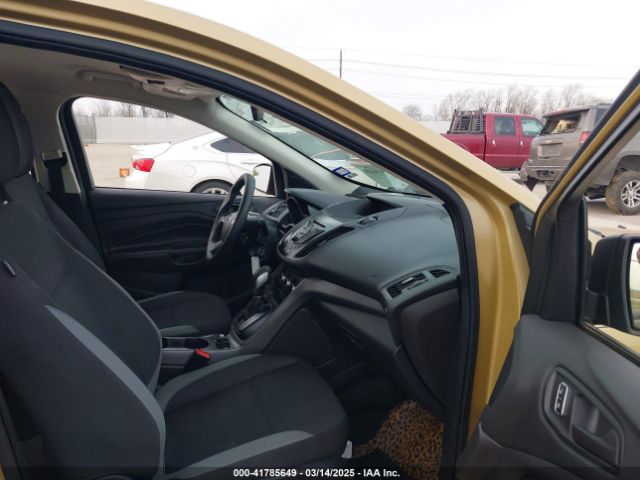 1FMCU0F72EUC36991 Ford ESCAPE S