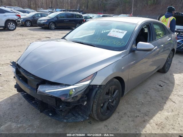 KMHLM4AG2NU286496 Hyundai ELANTRA SEL