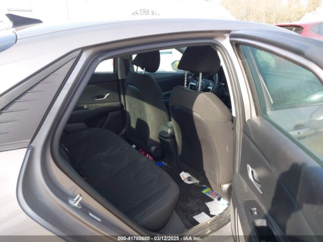 KMHLM4AG2NU286496 Hyundai ELANTRA SEL