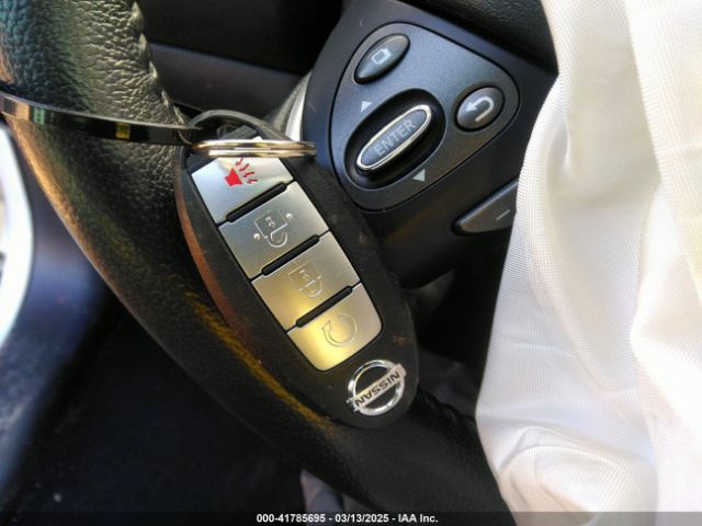 5N1DR2MM8KC621628 Nissan Pathfinder Sv