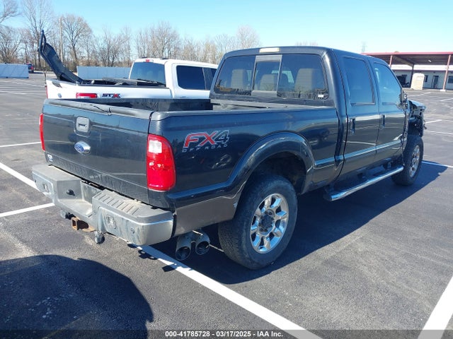 Ford F-250 Lariat 2015 1FT7W2BT1FED63208 Image 4