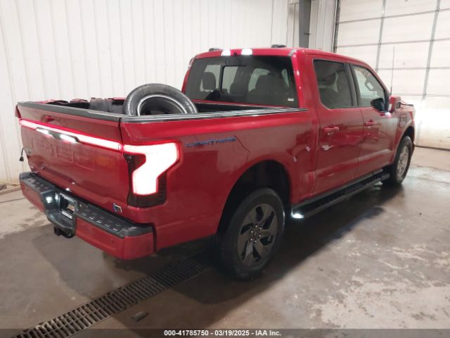 2022 FORD F-150 LIGHTNING 1FT6W1EV2NWG01661 Photo 3