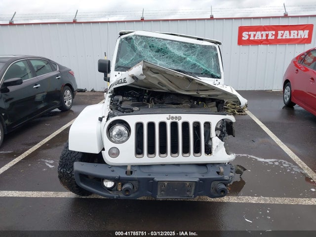 1C4BJWDG8JL926145 Jeep WRANGLER JK
