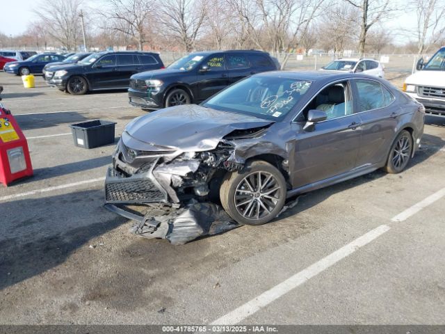 4T1G11BK7PU077382 Toyota Camry Se Awd
