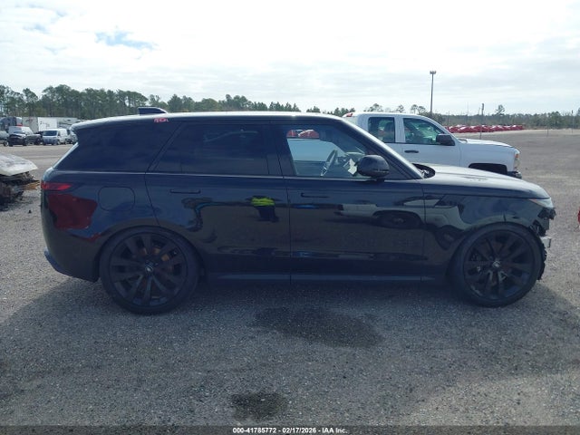 SAL1P9EU5PA151185 Land Rover Range Rover Sport Se