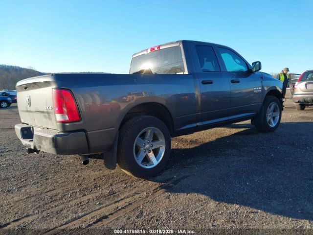 1C6RR7FG3JS129258 RAM 1500 Express  4x4 6'4 Box