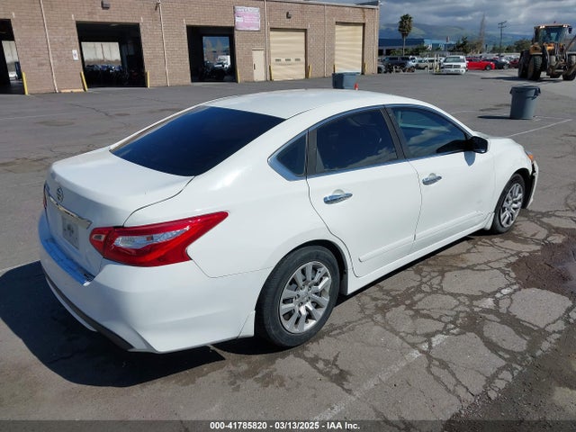 1N4AL3AP6HC244874 Nissan Altima 2.5 S