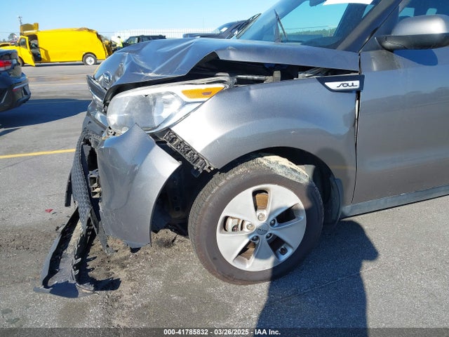 KNDJN2A29G7326303 KIA Soul