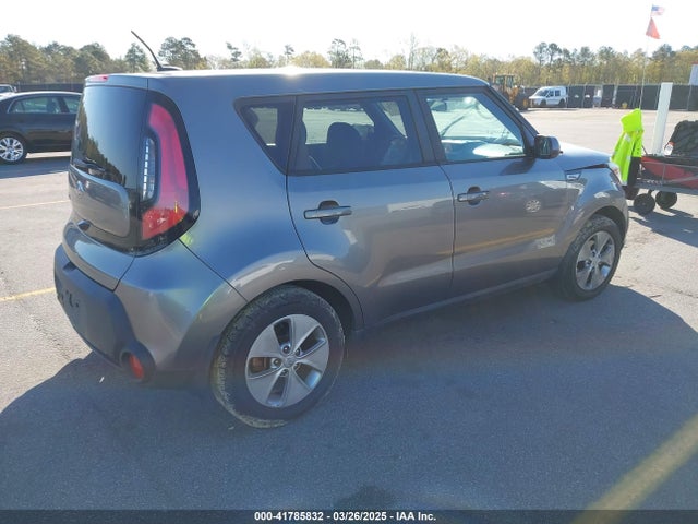 KNDJN2A29G7326303 KIA Soul