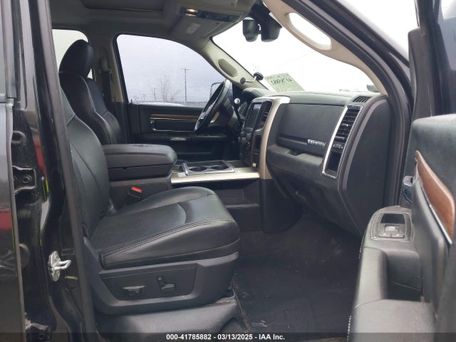 3C6UR5NL2FG614941 RAM 2015